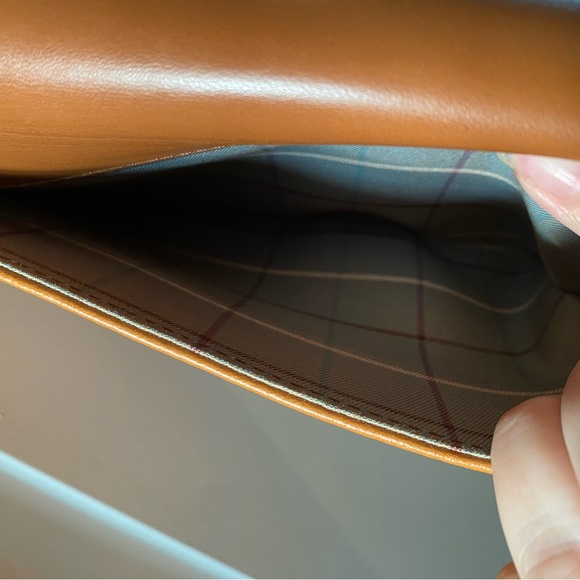 Burberry Crossbody Leather Unisex Bag - Picture 9 of 13